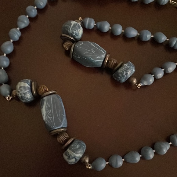 Beaded Necklace - Picture 3 of 4